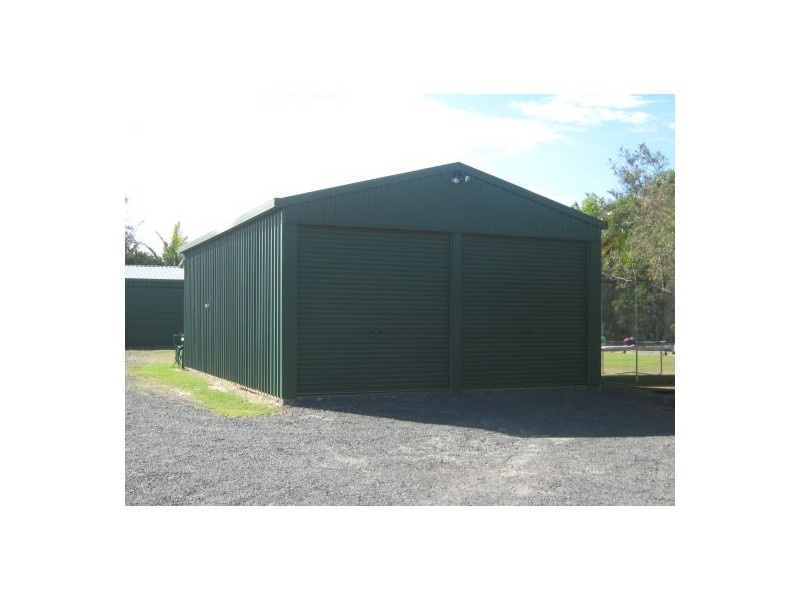 14 Walkers, Urangan QLD 4655