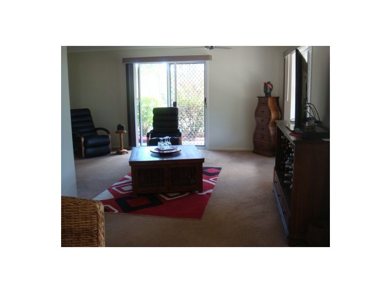 20 Barranjoey Dr, Sunshine Acres QLD 4655