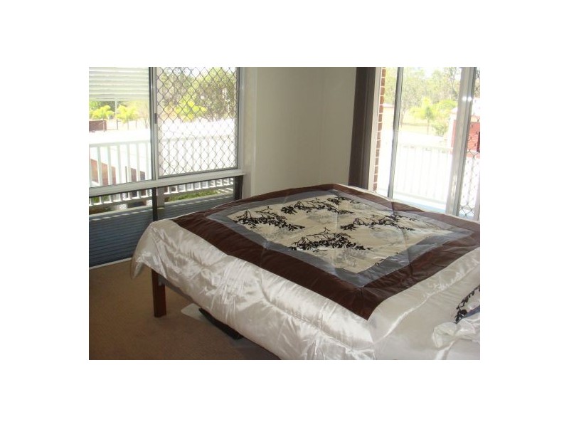 20 Barranjoey Dr, Sunshine Acres QLD 4655