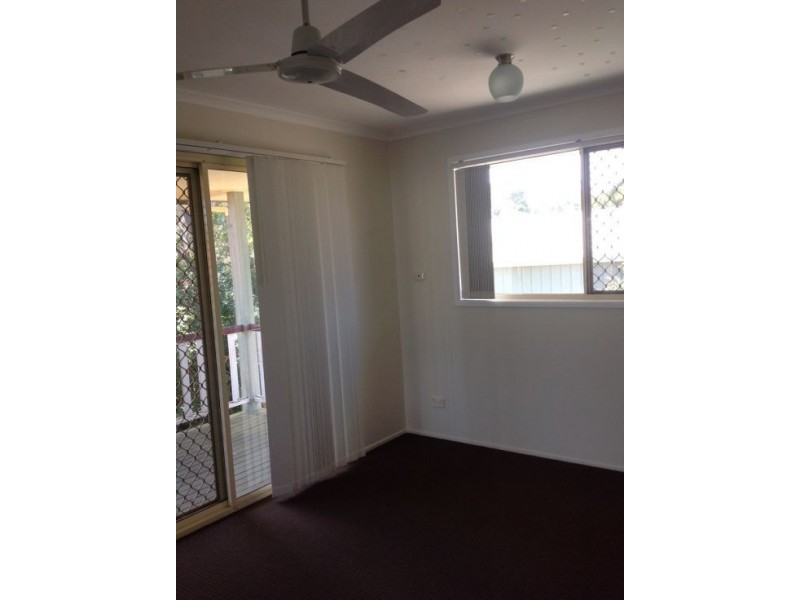 7 Banksia Park Dr, Scarness QLD 4655