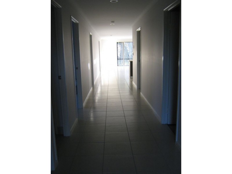 25 Bianca Ct, Torquay QLD 4655