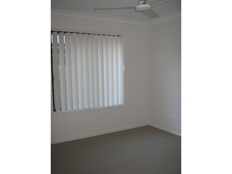 25 Bianca Ct, Torquay QLD 4655