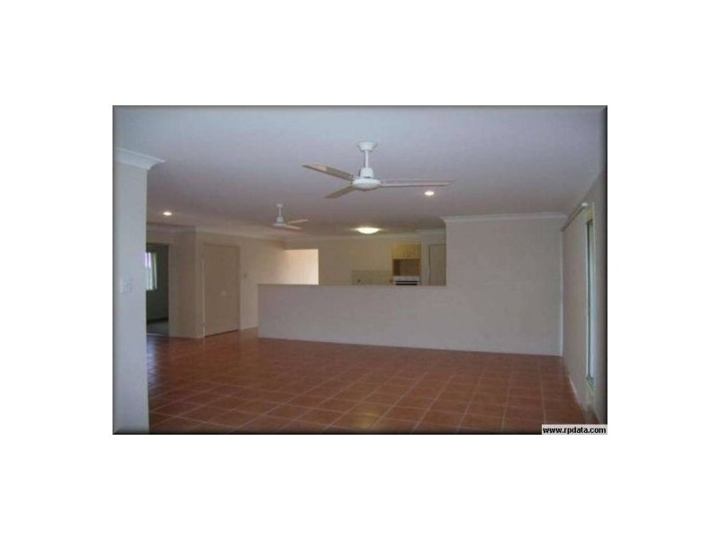 25 Archer Dr, Point Vernon QLD 4655