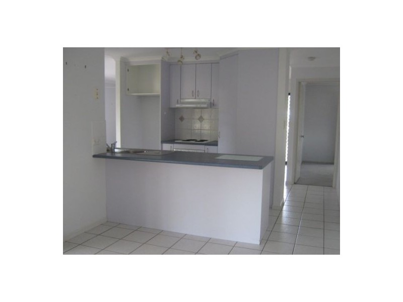 11 Macbel Court, Torquay QLD 4655