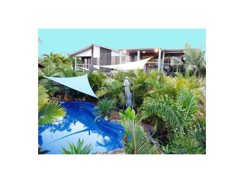 125-127 Cove Boulevard, River Heads QLD 4655