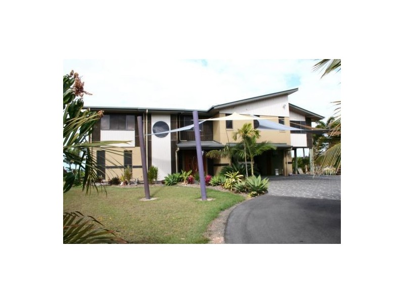 125-127 Cove Boulevard, River Heads QLD 4655