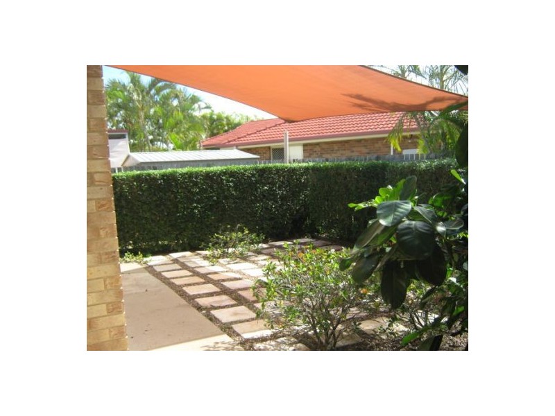 41 Margaret Street, Urangan QLD 4655
