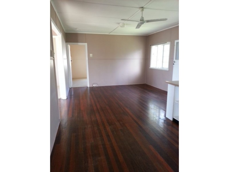 15 Truro Street, Torquay QLD 4655