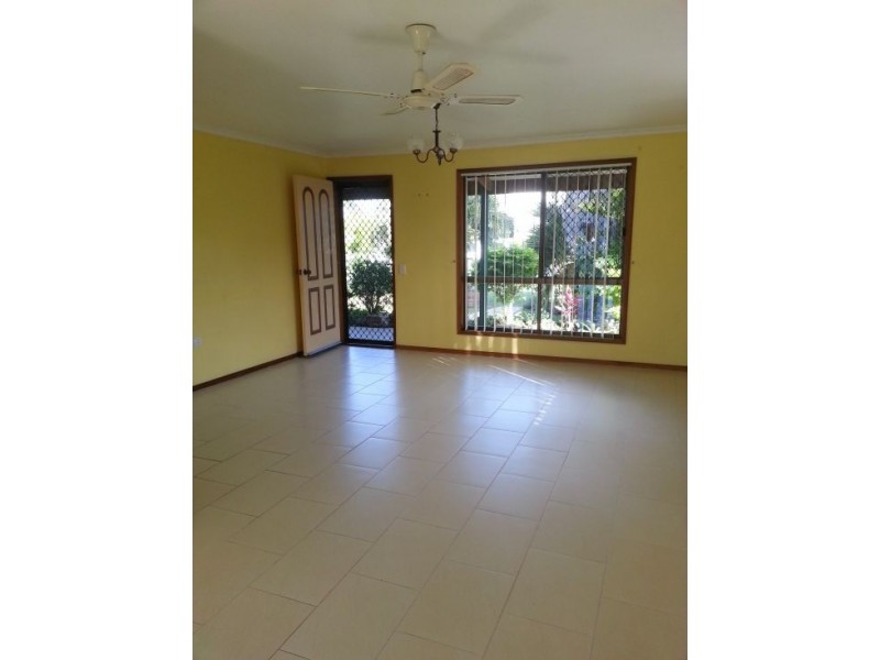 74 Old Maryborough Road, Pialba QLD 4655