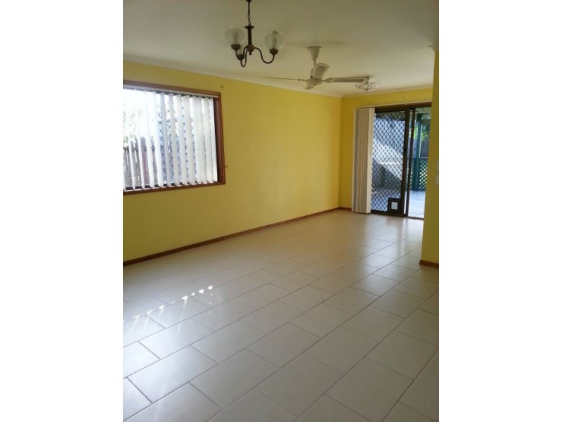 74 Old Maryborough Road, Pialba QLD 4655
