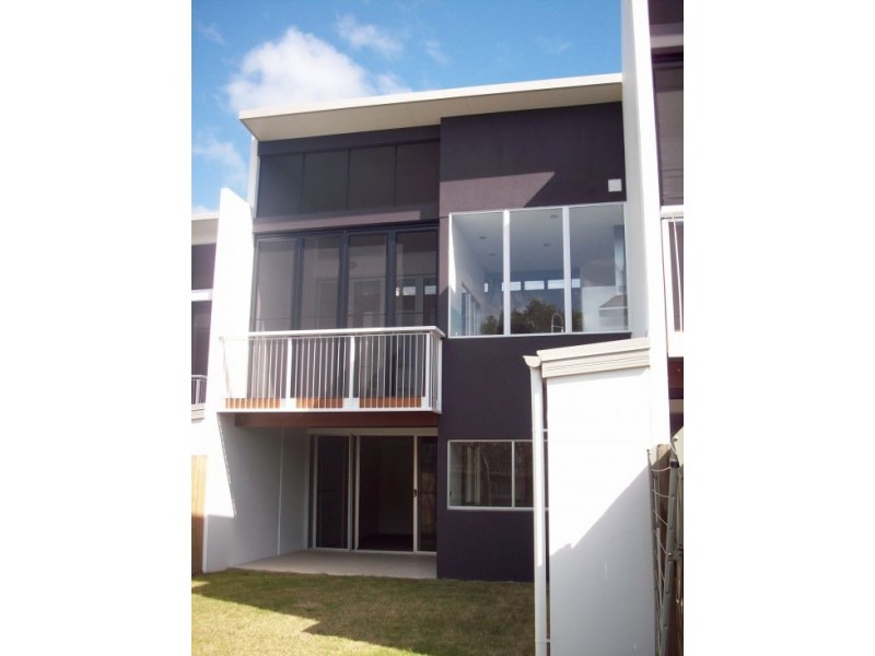 58 / 230 Pulgul St, Urangan QLD 4655