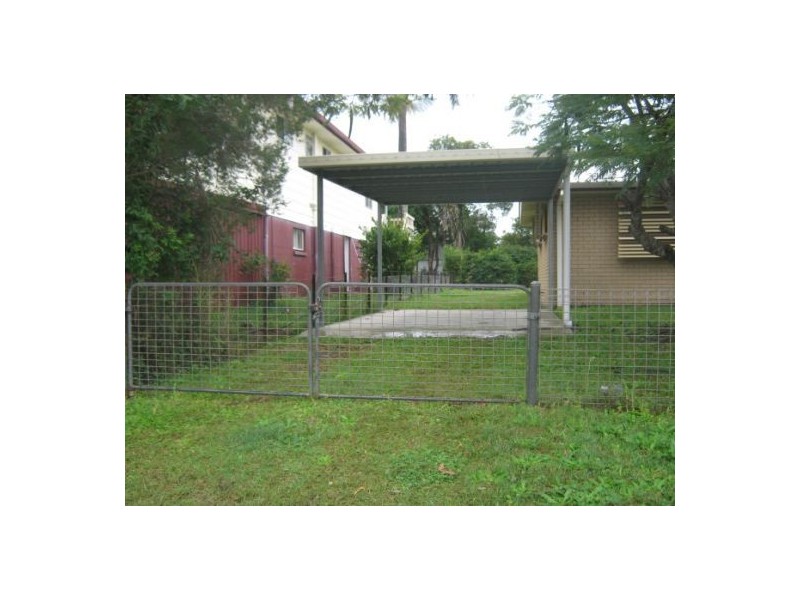 13 Pineapple Avenue, Torquay QLD 4655