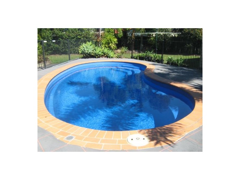 63 North, Point Vernon QLD 4655