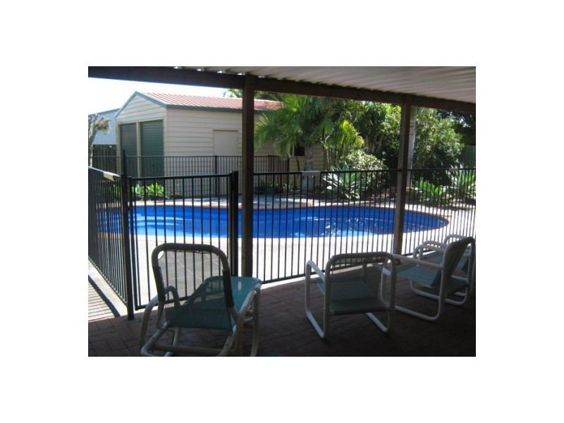 63 North, Point Vernon QLD 4655