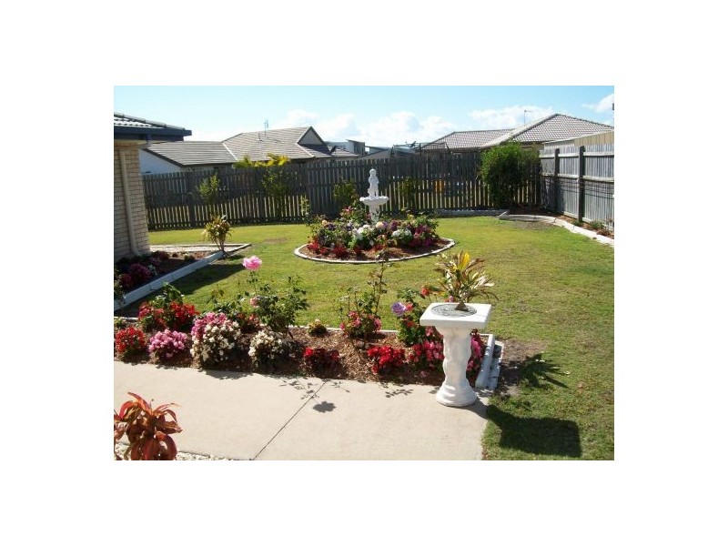 35 Bunya Court, Eli Waters QLD 4655