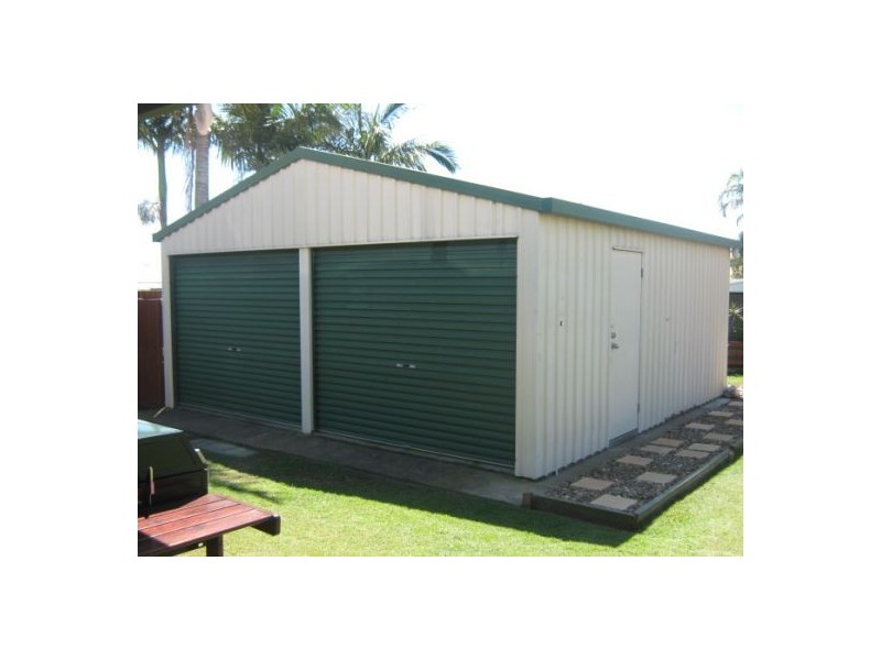 3 Cliveden, Point Vernon QLD 4655