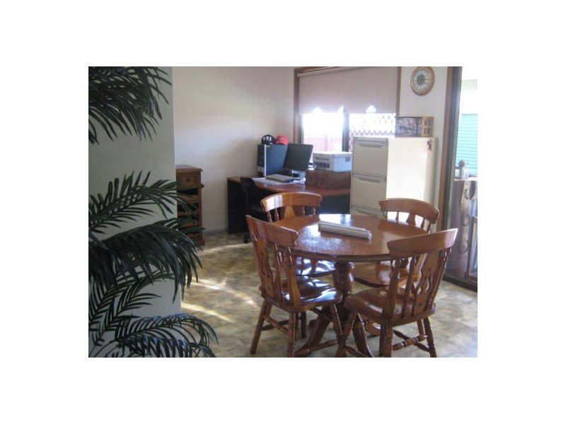 3 Cliveden, Point Vernon QLD 4655