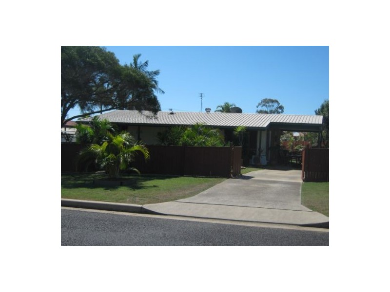 3 Cliveden, Point Vernon QLD 4655