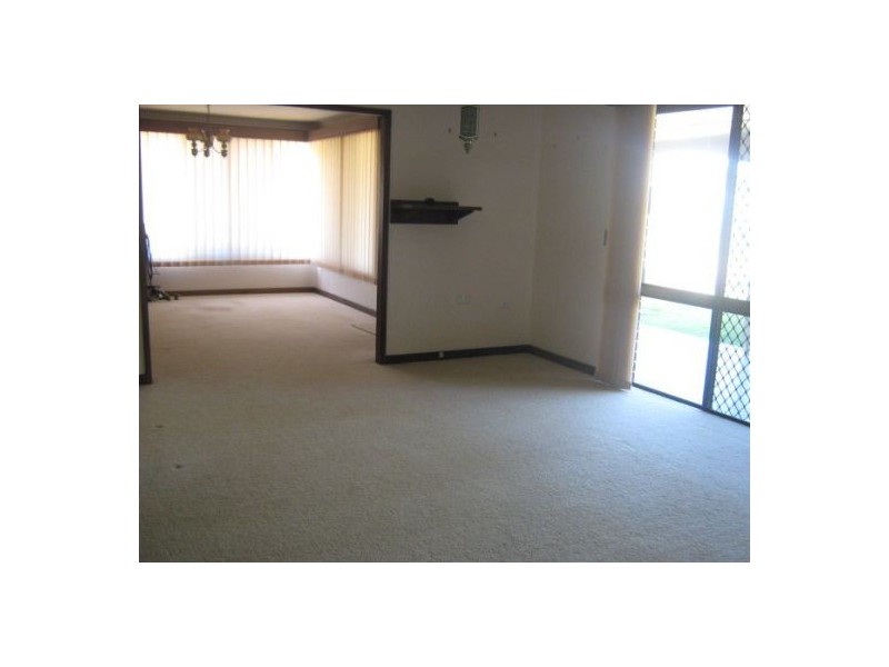 123 Esplanade, Point Vernon QLD 4655