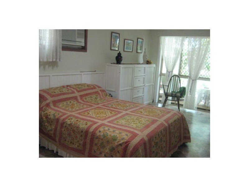 226 Dayman, Torquay QLD 4655