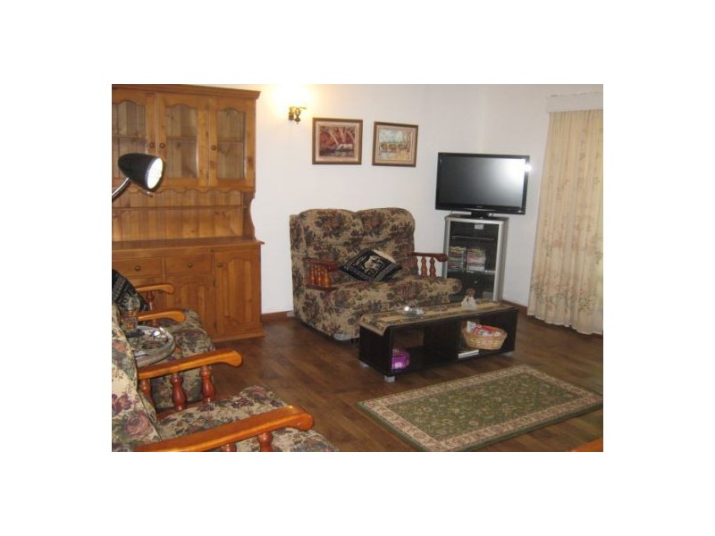 226 Dayman, Torquay QLD 4655