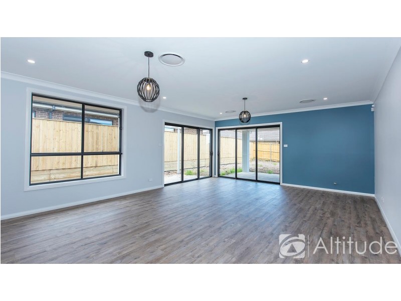 4 Pondsitter Street, Chisholm NSW 2322