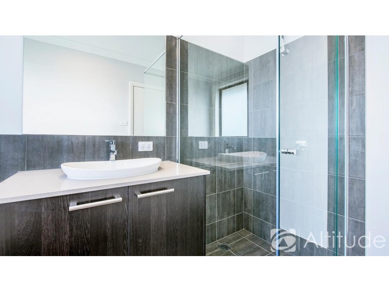 4 Pondsitter Street, Chisholm NSW 2322