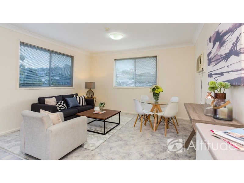 18 Lawson Road, Macquarie Hills NSW 2285