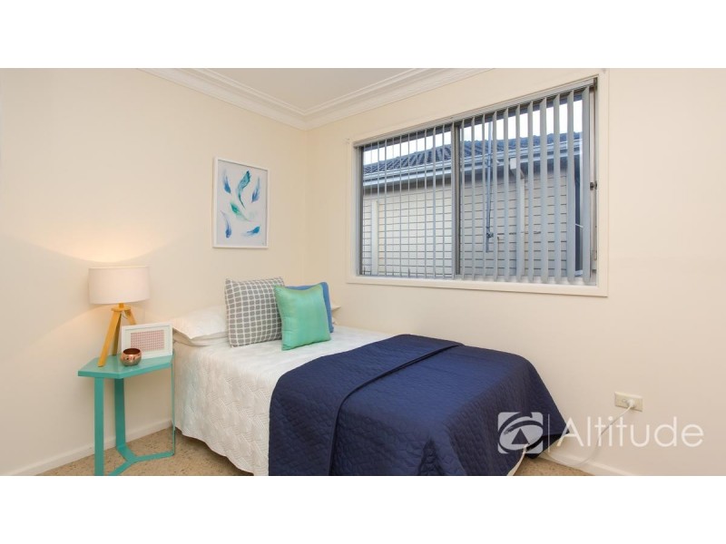 18 Lawson Road, Macquarie Hills NSW 2285