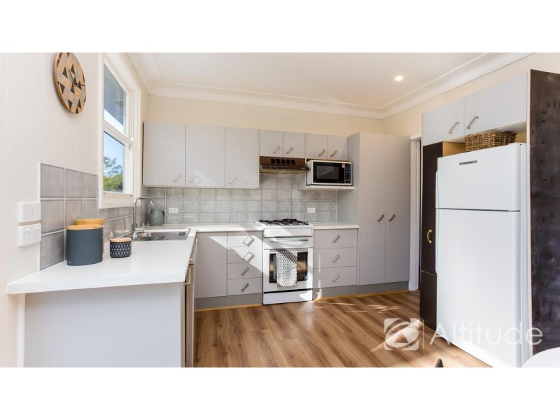 86 Roslyn Avenue, Charlestown NSW 2290