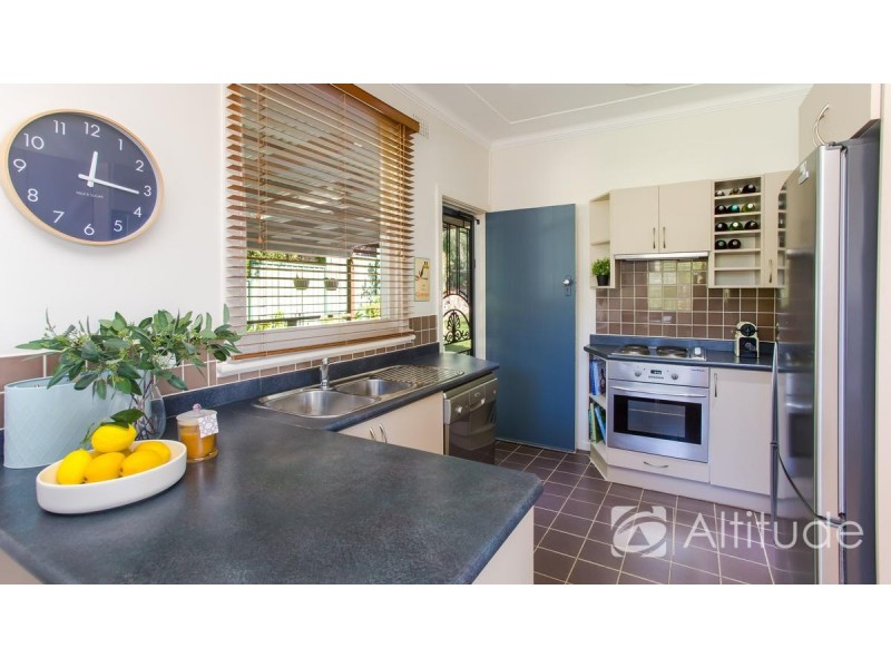 19 Collarena Crescent, Kahibah NSW 2290