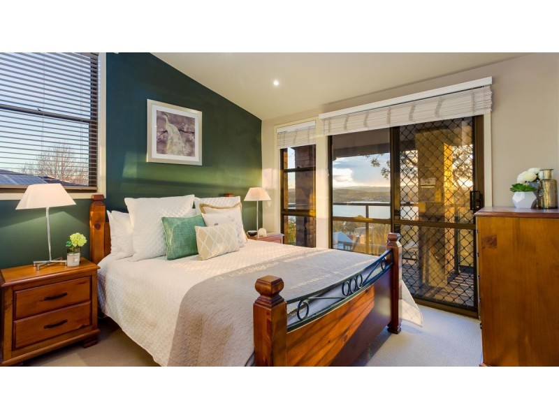24 Farm Street, Speers Point NSW 2284