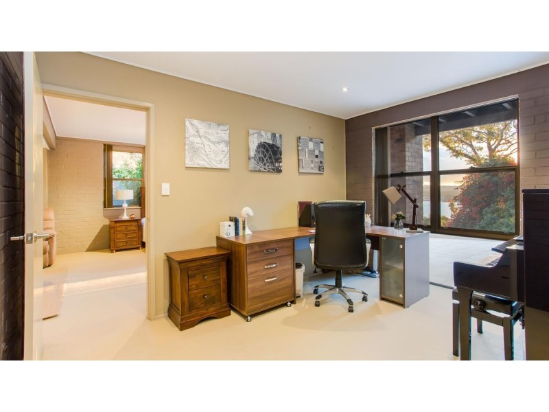 24 Farm Street, Speers Point NSW 2284
