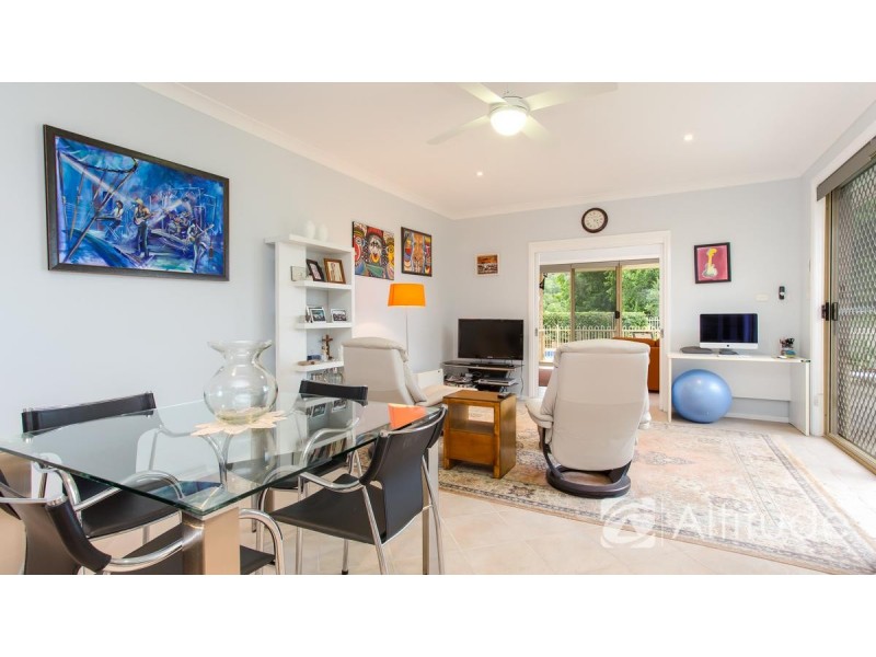 22 Rayford Street, Warners Bay NSW 2282