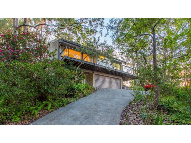 8 Barossa Close, Eleebana NSW 2282