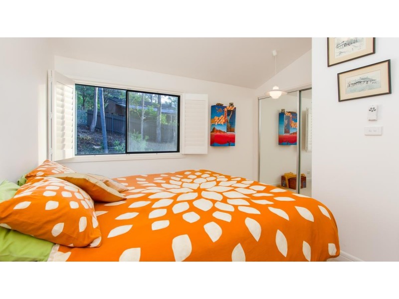 8 Barossa Close, Eleebana NSW 2282