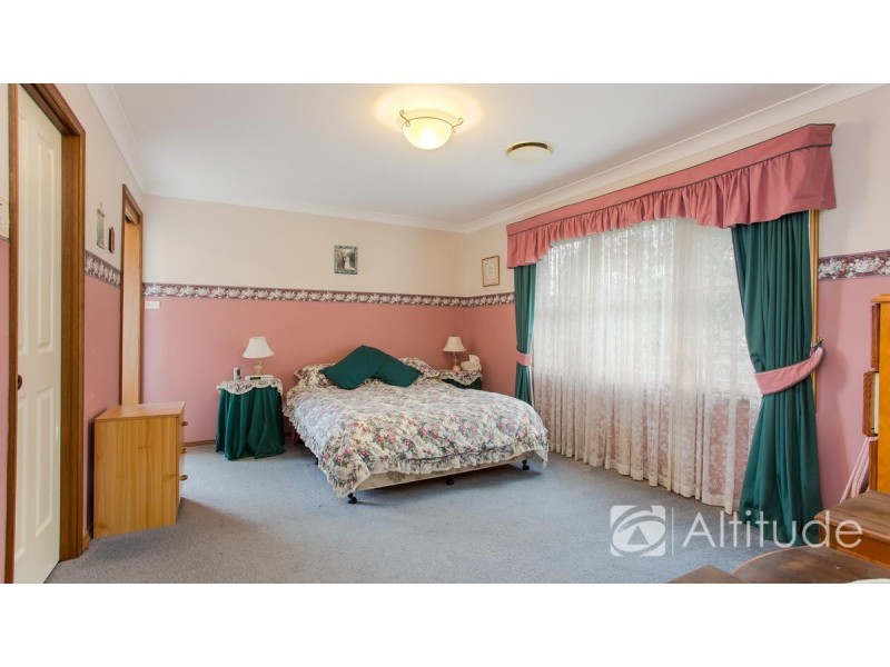 4 Whitehead Court, Lakelands NSW 2282