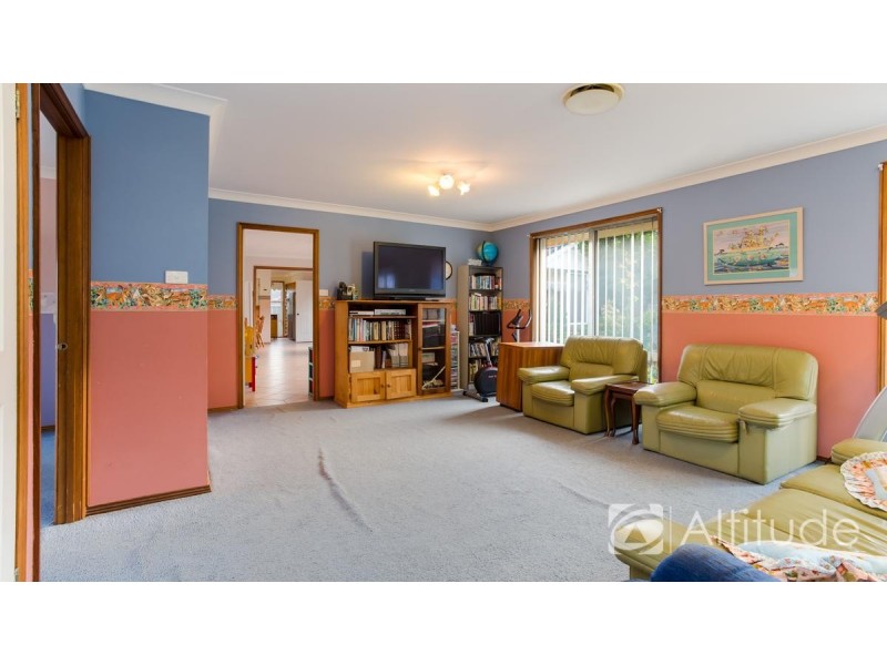 4 Whitehead Court, Lakelands NSW 2282