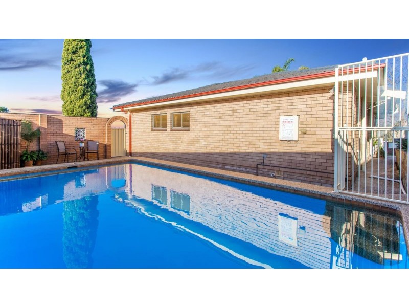 2 Carmen Road, Macquarie Hills NSW 2285