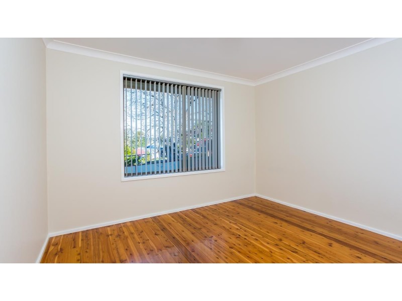 2 Carmen Road, Macquarie Hills NSW 2285