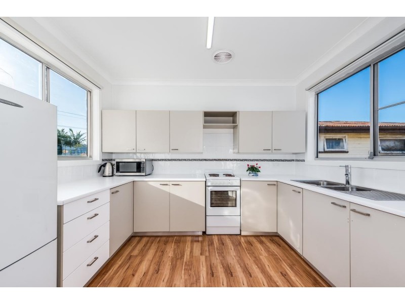 28 Yorston Street, Warners Bay NSW 2282