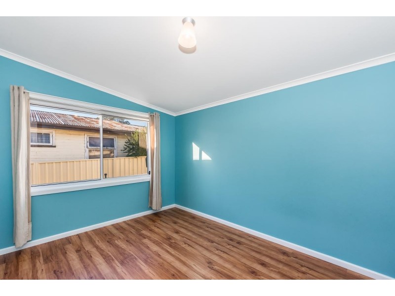 28 Yorston Street, Warners Bay NSW 2282