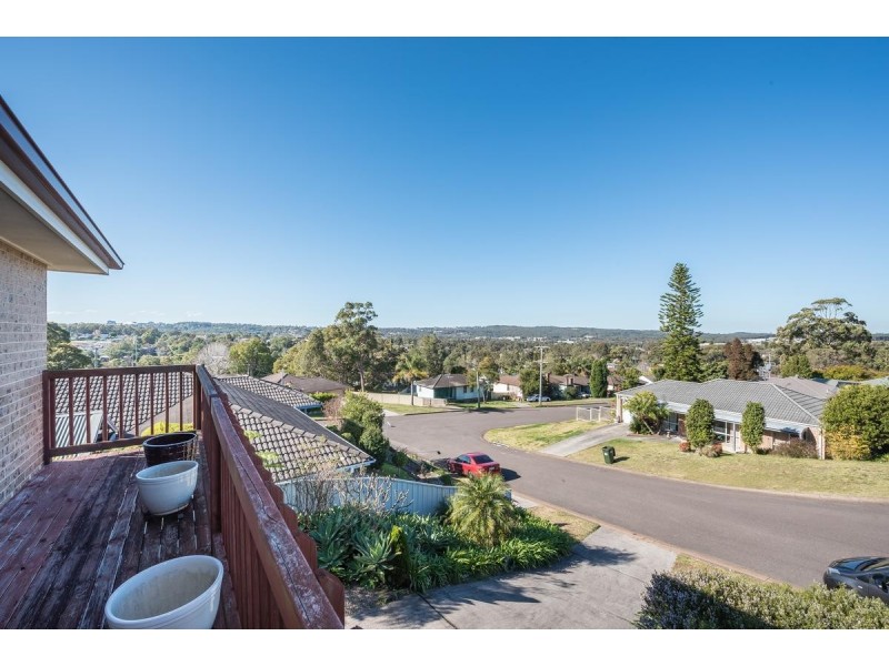 3 Canning Close, Tingira Heights NSW 2290