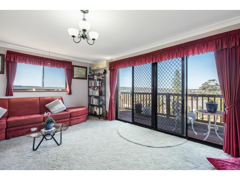 3 Canning Close, Tingira Heights NSW 2290