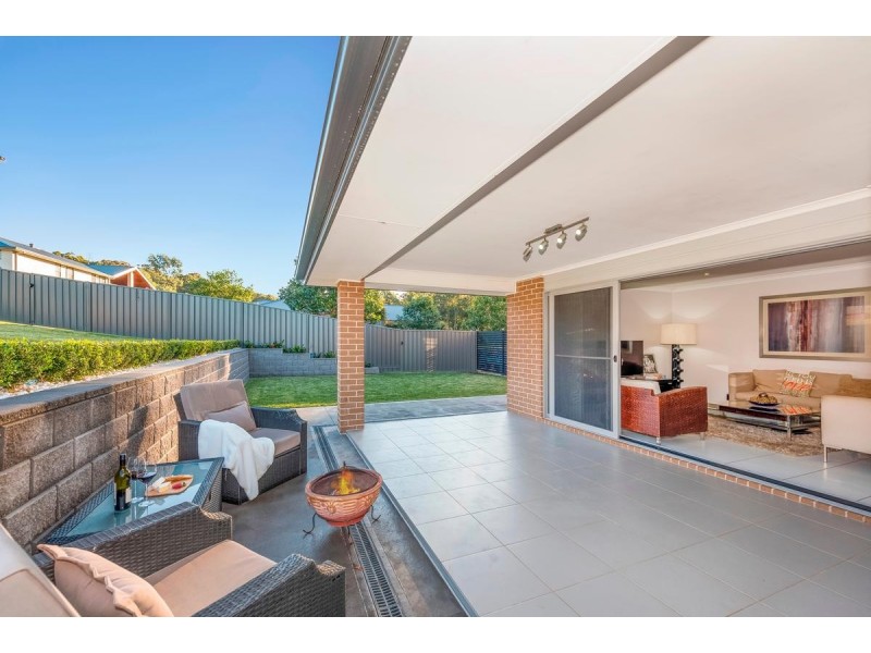 41 Waterside Drive, Fletcher NSW 2287