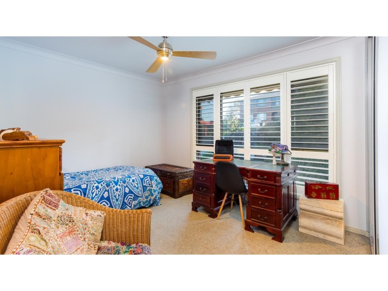 8 Exford Avenue, Macquarie Hills NSW 2285