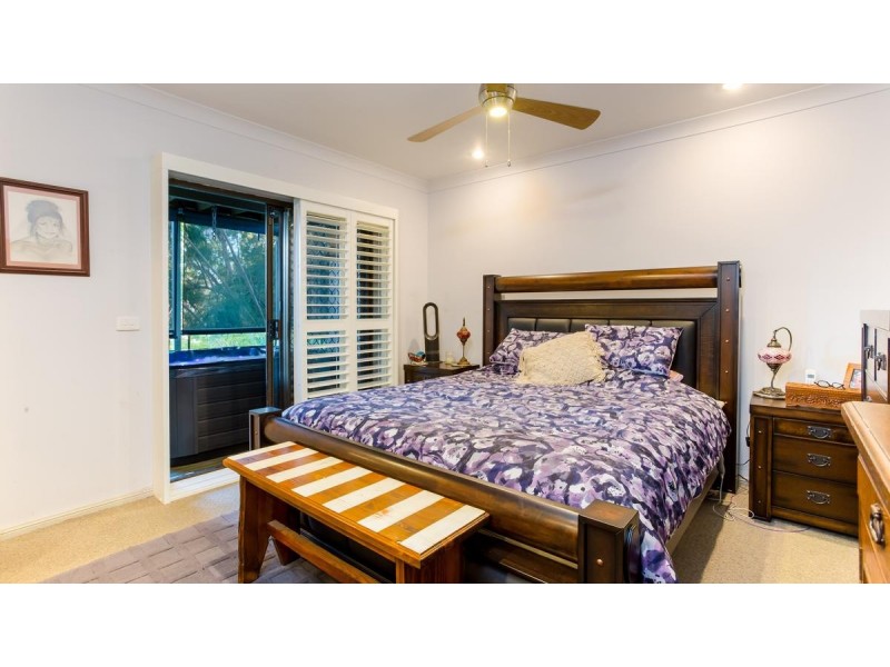 8 Exford Avenue, Macquarie Hills NSW 2285