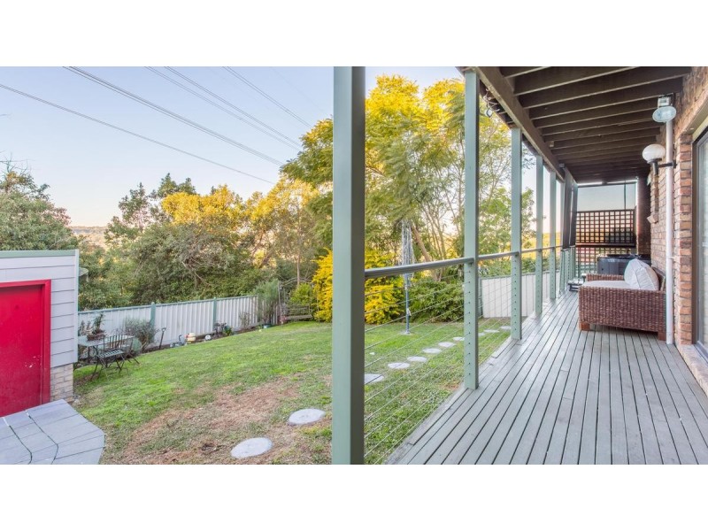 8 Exford Avenue, Macquarie Hills NSW 2285