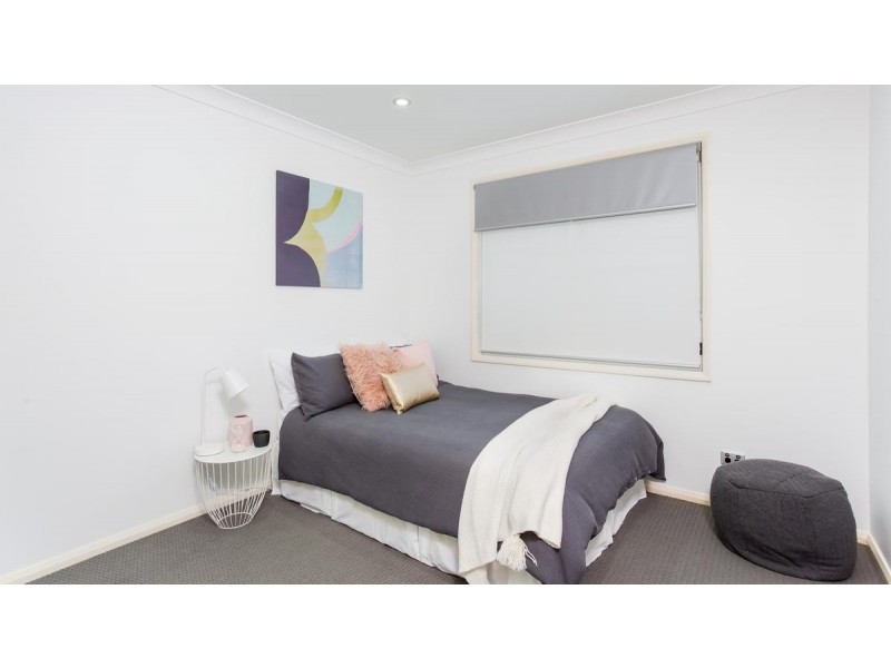 92 Dalmeny Drive, Macquarie Hills NSW 2285