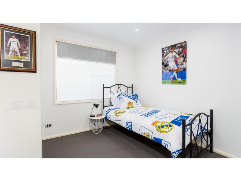 92 Dalmeny Drive, Macquarie Hills NSW 2285